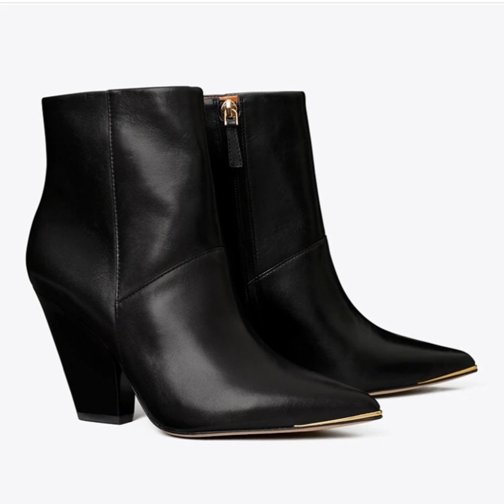 LILA ZIP-UP ANKLE BOOT